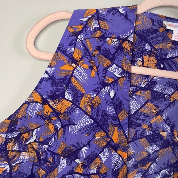 Feathered Geometric Lularoe Joy Longline Vest - Picture 3 of 8